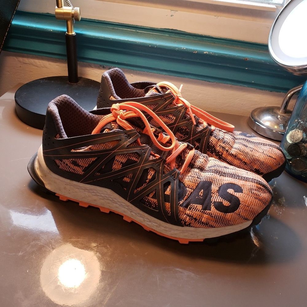 Adidas Vigor